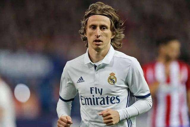 杀入畅销榜TOP 1，新作未出被发行争抢，这家小团队跑通一条另类赛道